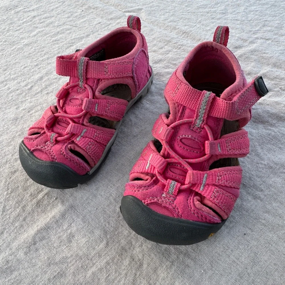 KEEN Seacamp Kids 7 Pink Girl Sandals Hiking Water Shoe Swim River Beach toddler